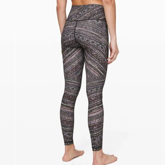 Size 4🍋LULULEMON Wunder Under High-Rise Tight *Engineered Full-On Luxtreme 28" - Picture 7 of 7